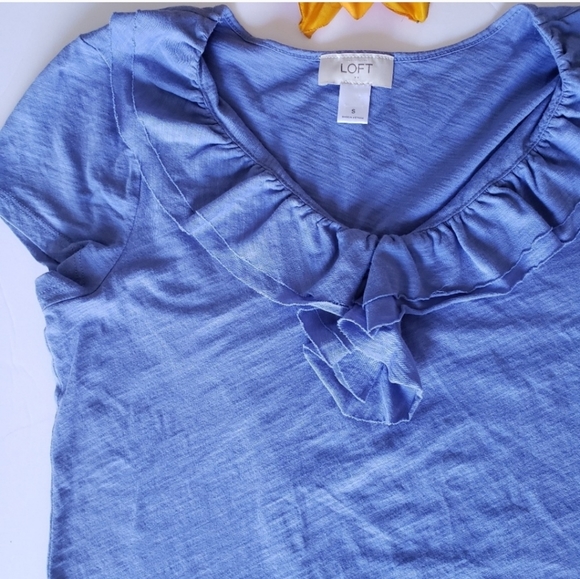 LOFT BLUE TOP 💙 - Picture 4 of 8